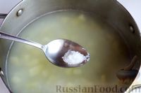 Суп с килькой в томате, картофелем и рисом